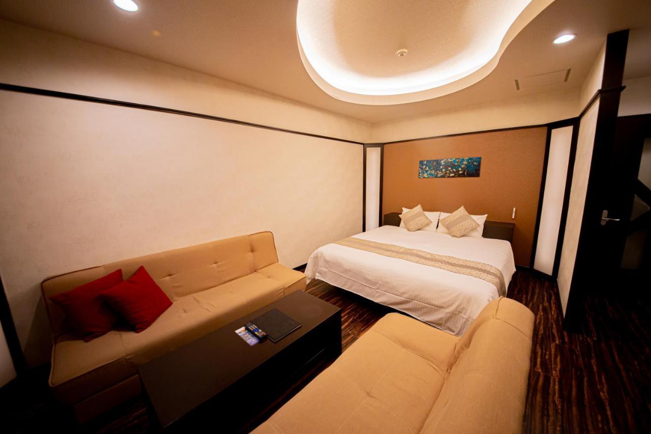 Ginowan Crystal Otel Dış mekan fotoğraf