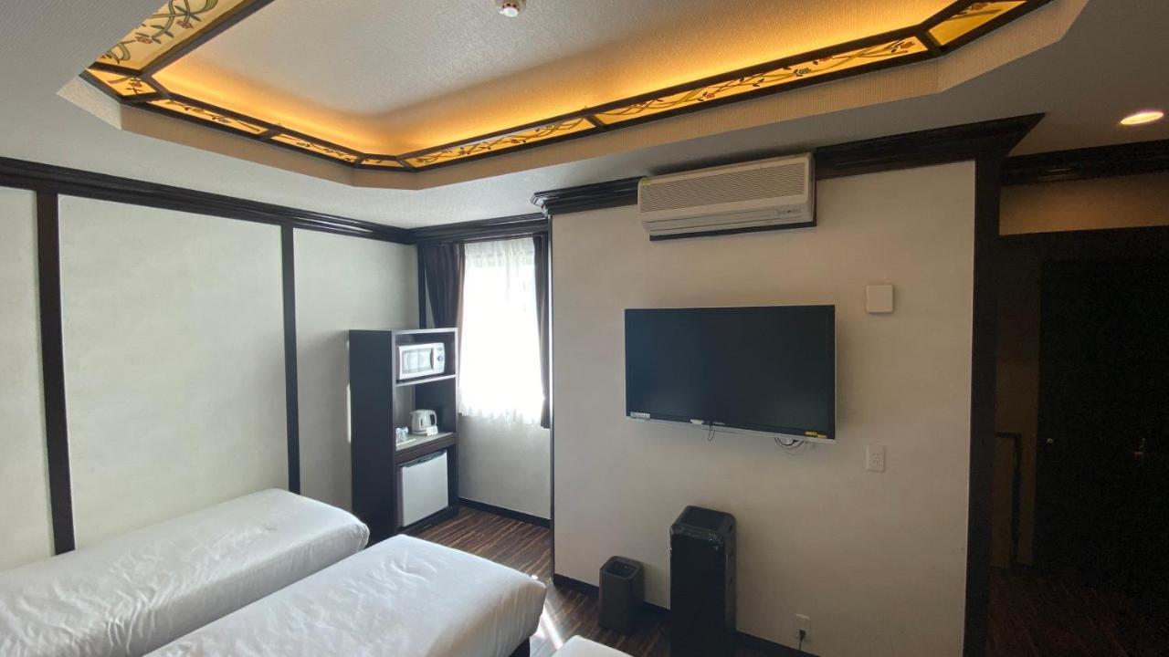 Ginowan Crystal Otel Dış mekan fotoğraf